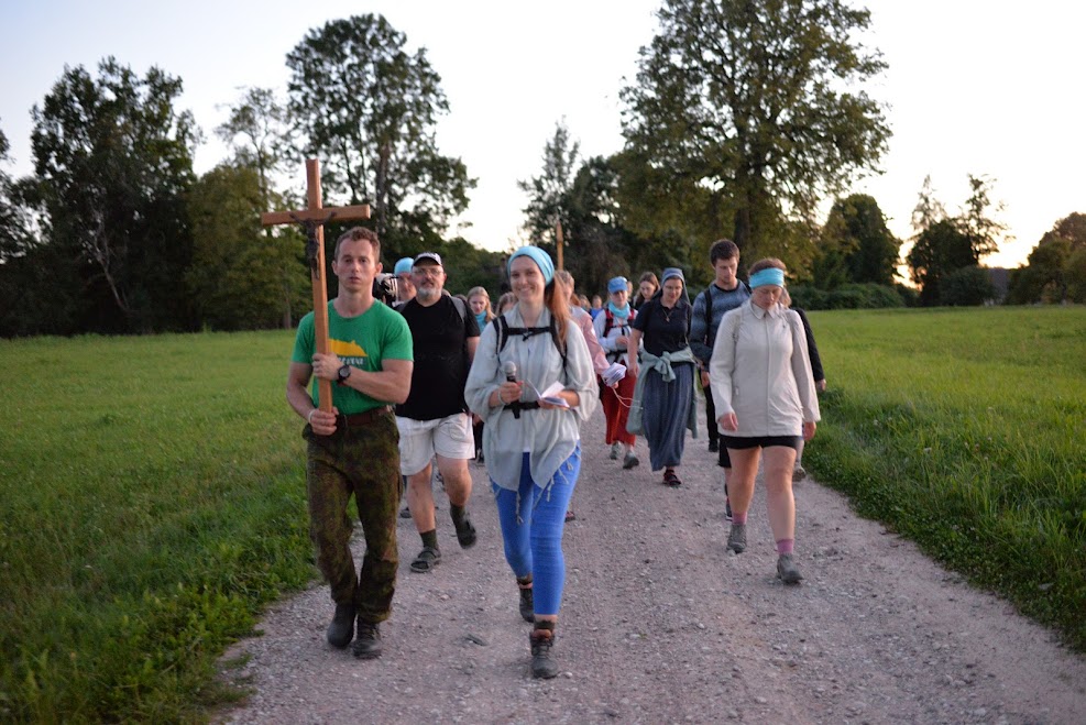 PAŠAUKIAU TAVE VARDU